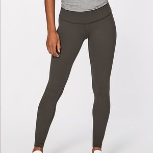 Full Length Olive Lululemon Wunder Unders Size 8